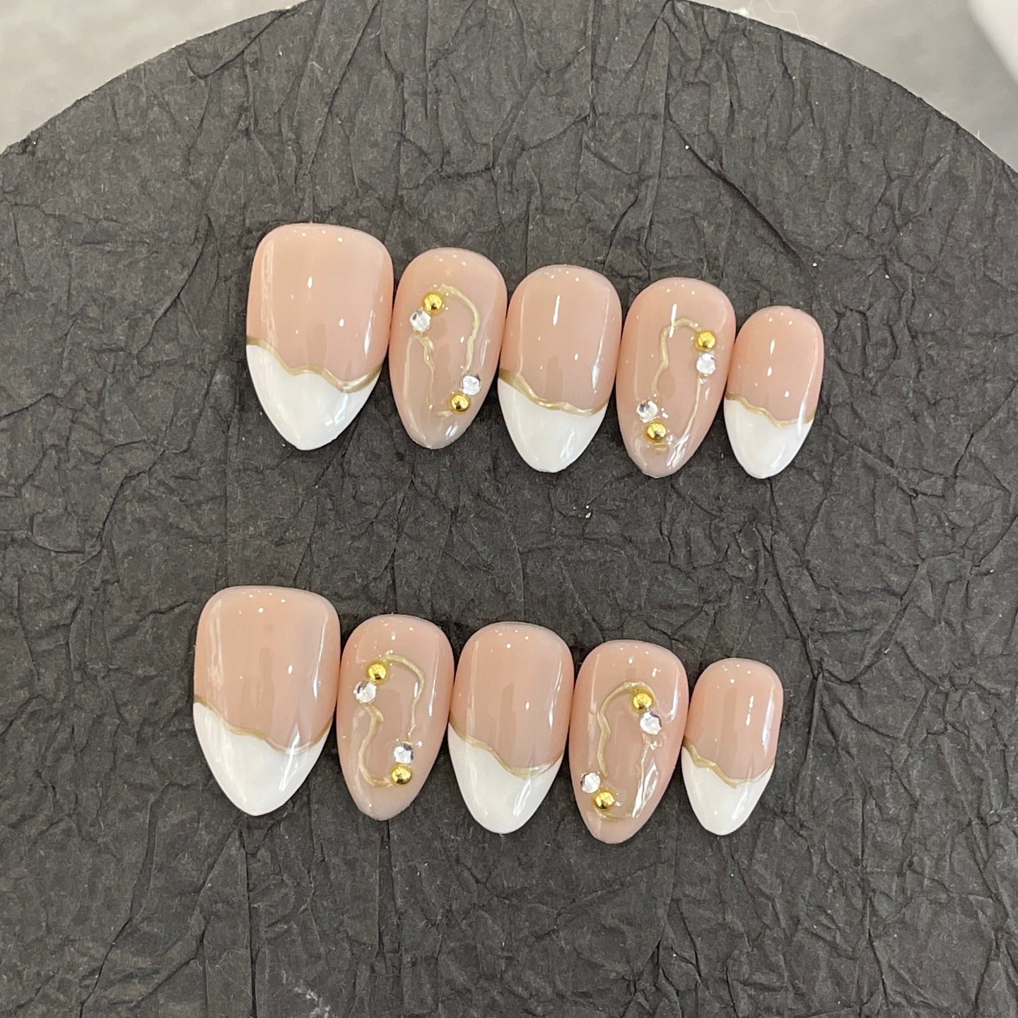 E7-25 Handmade French Gold Lines Almond nails
