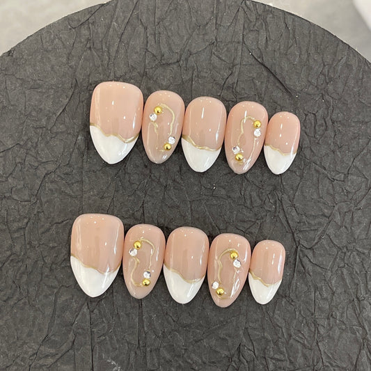 E7-25 Handmade French Gold Lines Almond nails