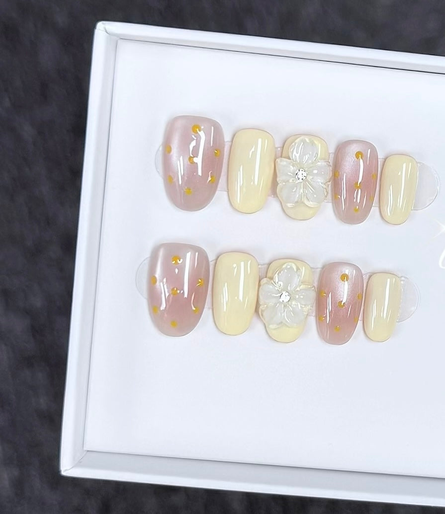 J38 Handmade Cute press on nails