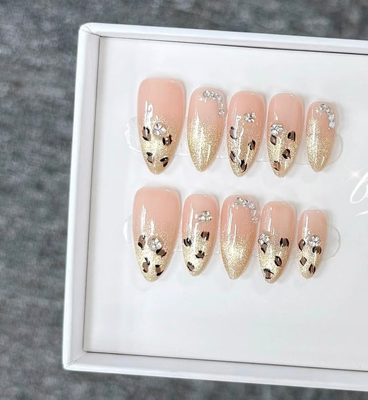 J41 Handmade Almond Leopard press on nails